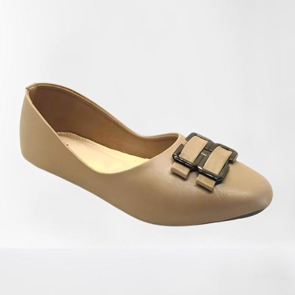 Bay Women Closed Beige - (Gold)